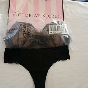 Victoria's Secret 34A Bombshell bra and Sm Thong